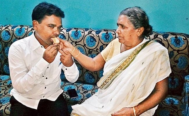 रांची : आजसू के विधायक रामचंद्र सहिस बनेंगे मंत्री, शपथ लेंगे आज राजभवन में