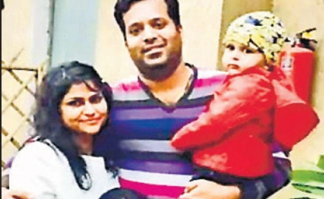 पटना : निशांत की पत्नी अलका लेना चाहती थीं तलाक, रूम से मिला तलाक पेपर