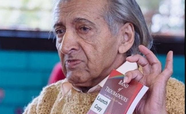 भारतीय मूल के प्रसिद्ध लेखक अहमद इस्सोप का निधन