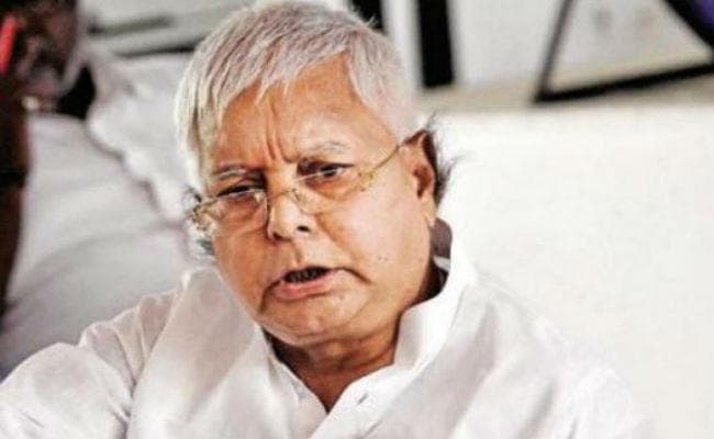 देवघर कोषागार घोटाला : लालू प्रसाद ने आधी सजा काटी, बेल देने का किया आग्रह, राजद का 51 सदस्यीय दल लालू से मिलेगा