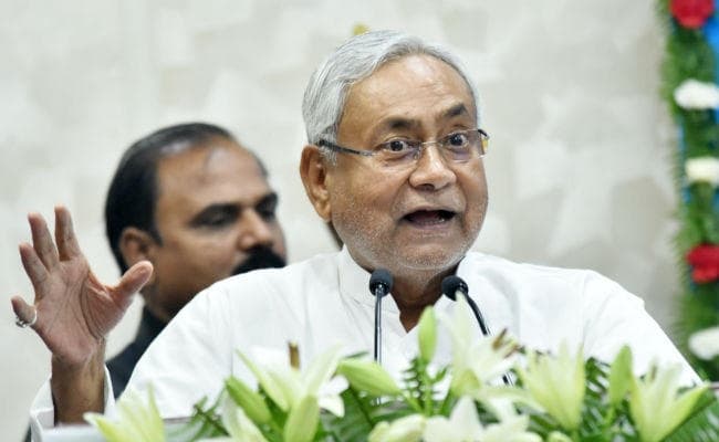 सभी गरीब बूढ़ों को मिलेगा पेंशन, CM नीतीश ने शुरू की योजना, कहा- माता-पिता की सेवा करना हुआ अनिवार्य