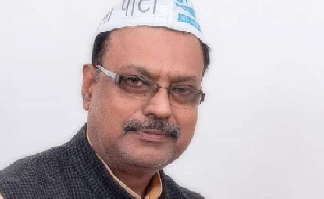 शांति भंग करने के उद्देश्य से तोड़ी गयी है धरती आबा की प्रतिमा :  आम आदमी पार्टी