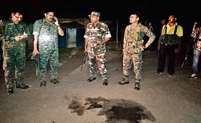 सरायकेला-खरसावां में नक्सलियों ने पुलिस टीम को घेरा, फिर गोली मार पांच जवानों की कर दी हत्या, हथियार लूटे