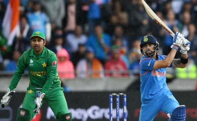 गिरिडीह : भारत-पाक मैच में हार-जीत के सवाल पर भिड़े दो पक्ष, पथराव