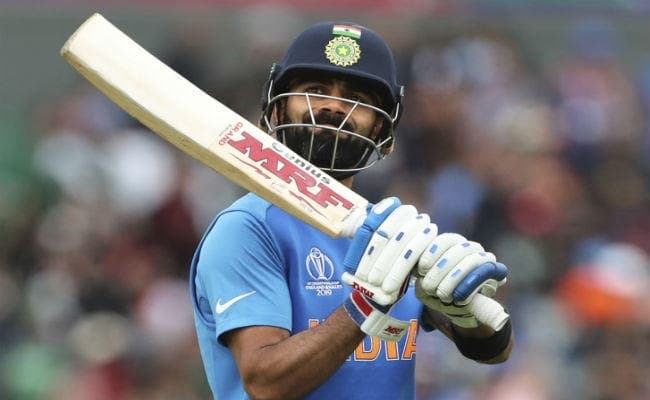 WC2019: कोहली ने खुद क्रीज छोड़ी, रीप्ले से पता लगा आउट नहीं थे