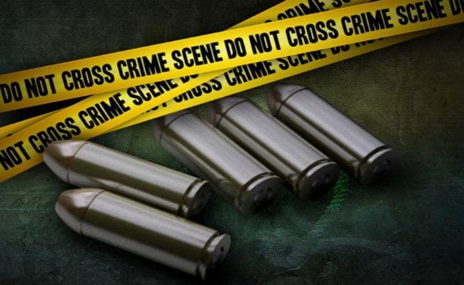 युवक ने पहले दुकानदार को, फिर खुद को मारी गोली, दोनों की मौत