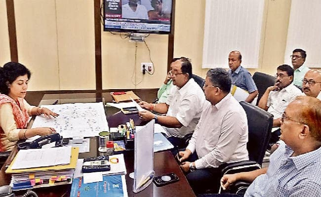 रांची : नगर निगम ने पाइप लाइन के ऊपर बनायी नाली, लीकेज से घरों में पहुंचता है गंदा पानी