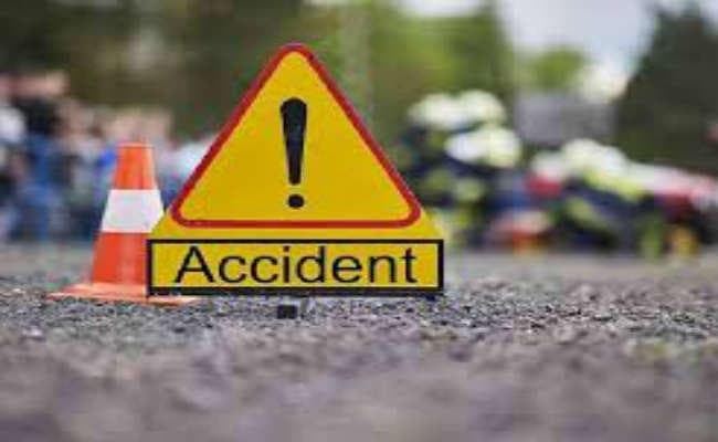 शादी की खुशी मातम में तब्दील, सड़क हादसे ने लील ली दो लोगों की जिंदगियां