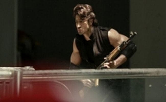 विद्युत जामवाल को इस मामले में कोर्ट से मिली राहत, 2007 में लगा था ये आरोप