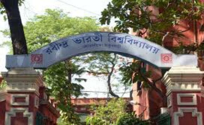 पश्चिम बंगाल :  TMCP के मेंबरों की नस्ली टिप्पणी के विरोध में RBU के चार विभाग प्रमुखों ने दिया इस्तीफा