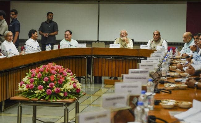 #OneNationOnePoll : एक साथ चुनाव कराने पर विचार करने के लिए समिति गठित करेंगे PM Modi