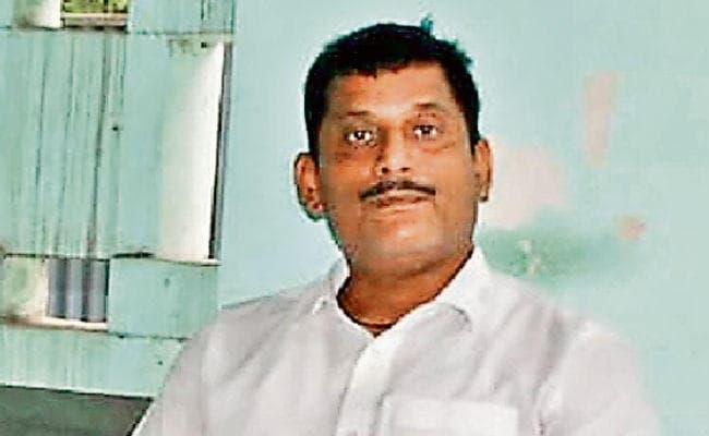 बोकारो : 15 हजार घूस लेते प्रखंडकर्मी गिरफ्तार