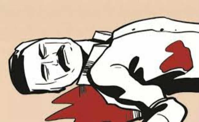 युवक की गोली मार हत्या, विरोध में पथराव, एएसपी का सिर फटा