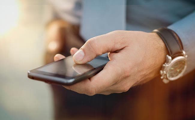 मोबाइल फोन पर न दें कोई बैंकिंग जानकारी