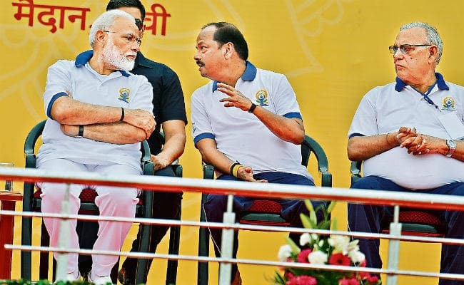 5वां अंतर्राष्ट्रीय योग दिवस : कार्यक्रम में मुख्यमंत्री रघुवर दास ने कहा, योग के 100 और सेंटर खोले जायेंगे