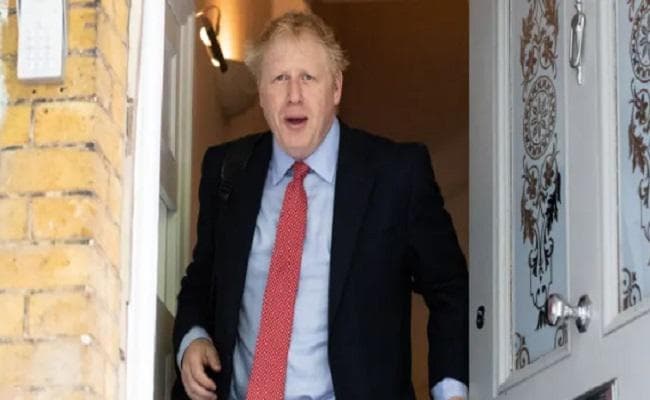 गर्लफ्रेंड के साथ विवाद में फंसे ब्रिटेन में पीएम पद के प्रबल दावेदार बोरिस जॉनसन