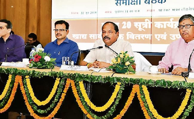 रांची : मुख्यमंत्री ने प्रधानमंत्री उज्ज्वला योजना की समीक्षा की, कहा, पंचायतों में 10 दिनों के अंदर उज्ज्वला दीदी की करें नियुक्ति