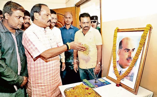 रांची : डॉ श्यामा प्रसाद मुखर्जी के बलिदान को देश कभी नहीं भूल सकता : रघुवर दास