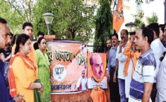 भाजपा ने मनाया डॉ श्यामा प्रसाद मुखर्जी का बलिदान दिवस