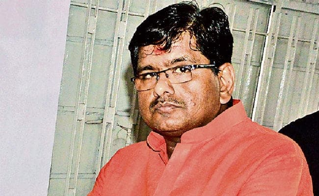 पटना : डिप्टी मेयर विनय कुमार पप्पू के खिलाफ अविश्वास प्रस्ताव पर होगी विशेष बैठक, कुर्सी पर आज होगा फैसला