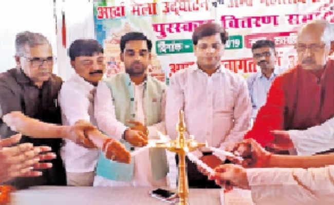 सतबहिनी मंदिर का हो रहा विकास