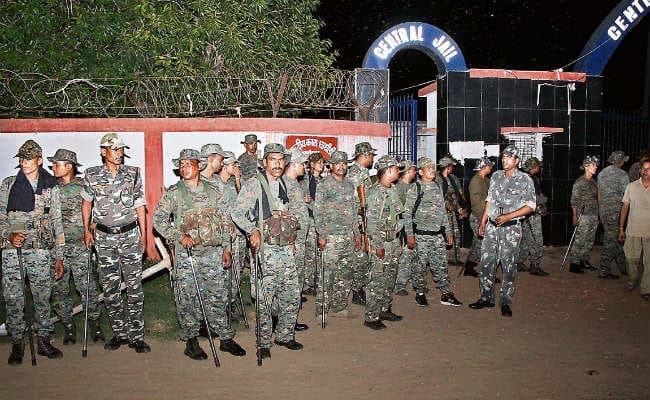 घाघीडीह जेल में अखिलेश और पंकज गुट भिड़े, एक कैदी मरा