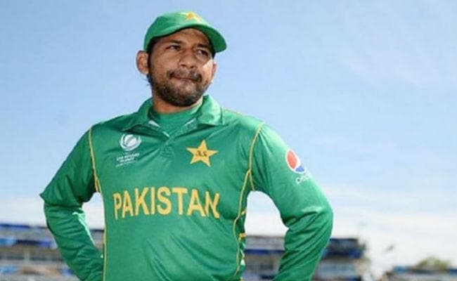 ट्रोल हुए सरफराज तो, समर्थकों से कहा - ''आलोचना करो पर दुर्व्यवहार मत करो''