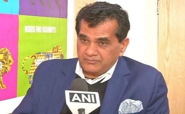 नीति आयोग के CEO अमिताभ कुमार को मिला सेवा विस्तार, IPS सामंत कुमार और अरविंद कुमार को भी प्रमोशन