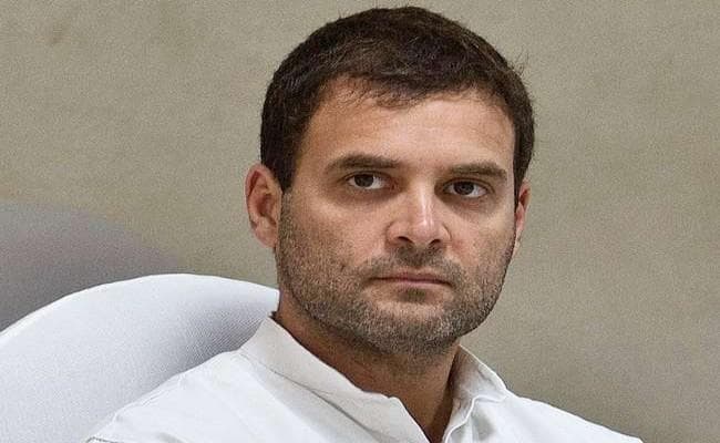 ''कांग्रेस के डूबते हुए जहाज को बचाने की बजाय उससे कूद गये राहुल गांधी''