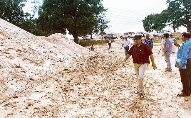 बिहटा : बिंदौल में बालू घाट पर छापेमारी 26.96 लाख सीएफटी बालू जब्त