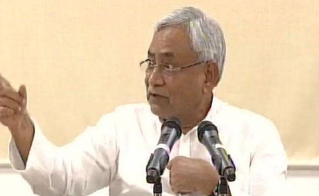 पटना : शहर की सड़कों के मेंटेनेंस का सीएम नीतीश कुमार ने दिया निर्देश