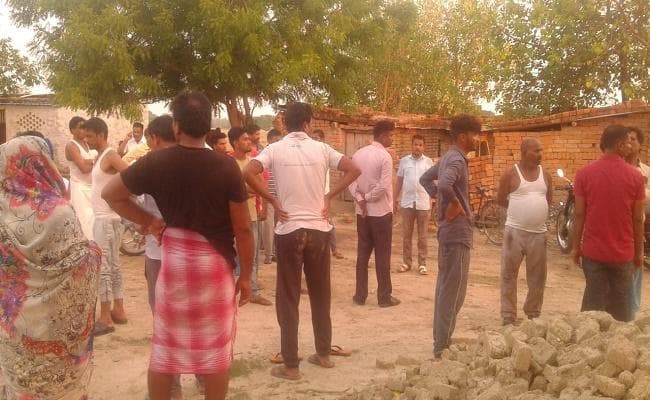 सीवान : वशी अहमद हत्याकांड के गवाह की गोली मार कर हत्या, पुलिस को आक्रोशितों ने भगाया