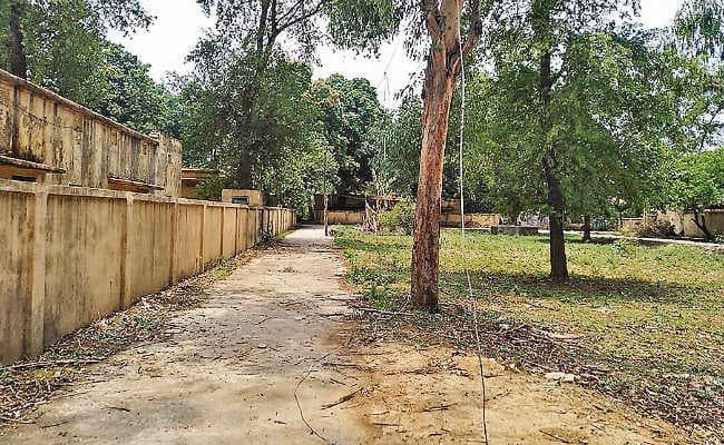 श्री बंशीधरनगर : शाम को आयी आंधी में गिरे एलटी तार की चपेट में आये बच्चे की मौत