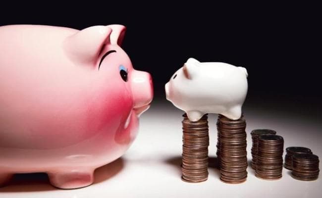PPF समेत तमाम छोटी बचत पर सरकार ने घटायी ब्याज दर, जानिये किस स्कीम पर कितना होगा नुकसान...?