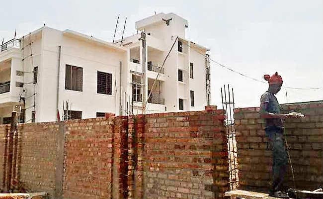 रद्द होगी झारखंड के पूर्व डीजीपी की जमीन की जमाबंदी, टूटेगा करोड़ों रुपये से बना आलीशान मकान