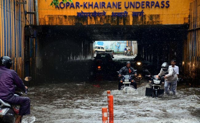 महाराष्ट्र, झारखंड में वर्षा जनित हादसों में 22 की मौत, ओडिशा में भारी बारिश को लेकर हाई अलर्ट