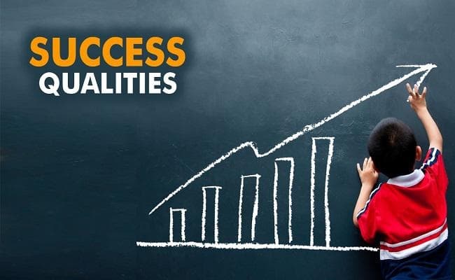 स्वरोजगार के िलए खुद को करें तैयार