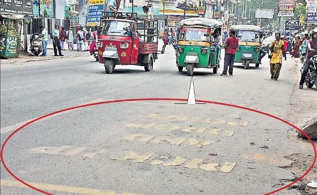 रांची :तय की गयी जगह के बजाय जहां-तहां ऑटो रोक रहे चालक