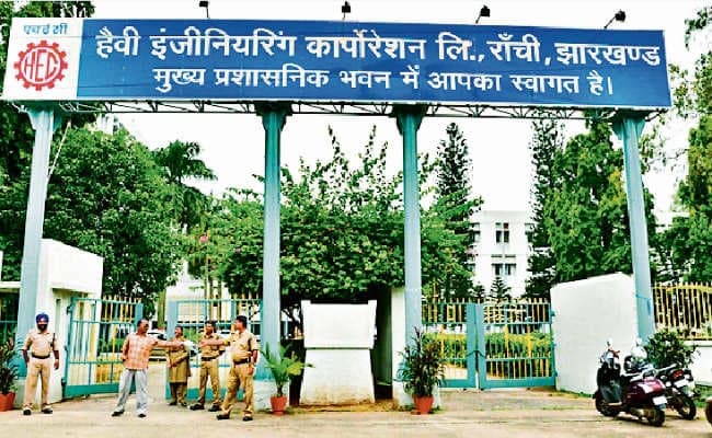 HEC का गहराया संकट, कच्चे माल की सप्लाई करने वाली कंपनी पायनियर इंजीनियरिंग ने बैंक खाता कराया फ्रीज