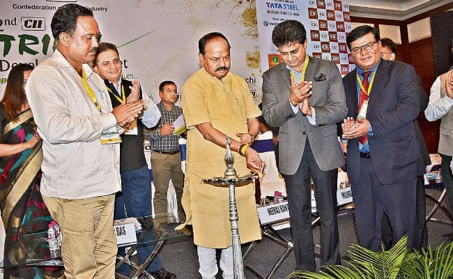 आदिवासी-दलित युवाओं को उद्योग लगाने का मौका, मुख्यमंत्री ने की घोषणा, आधी कीमत पर जमीन देगी सरकार