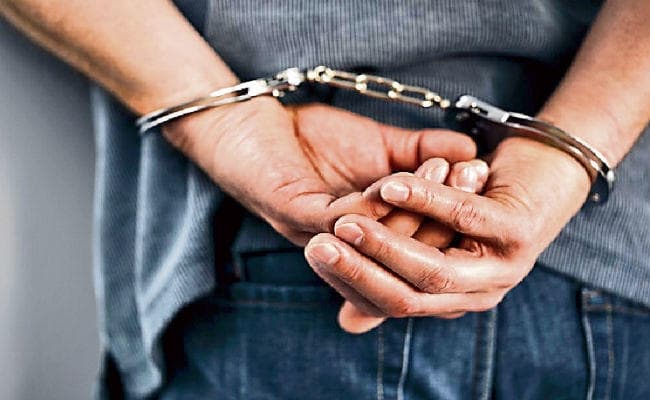 पटना : एसटीएफ ने मनीष सिंह को दबोचा, 50 हजार का था इनाम