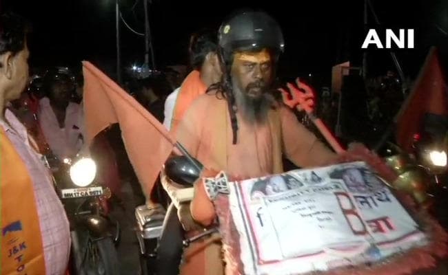 बम- भोले के जयकारों के बीच अमरनाथ यात्रा का पहला जत्था रवाना, सुरक्षा के भारी बंदोबस्त