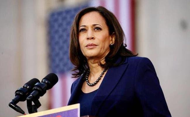 सिख कार्यकर्ताओं ने 2011 में भेदभाव पूर्ण नीति का बचाव करने पर कमला हैरिस से माफी मांगने को कहा