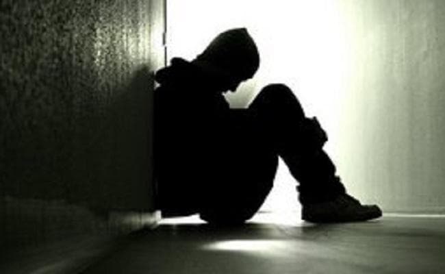 भरी पंचायत में चप्पल से प्रेमिका के हाथों पिटवाने के मामले में प्राथमिकी दर्ज, मुख्य आरोपित गिरफ्तार