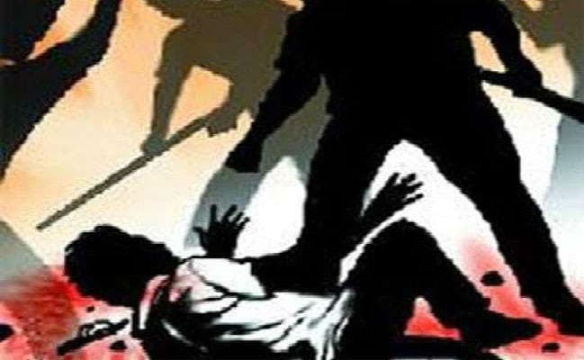 हमें भीड़ तंत्र से बचना होगा