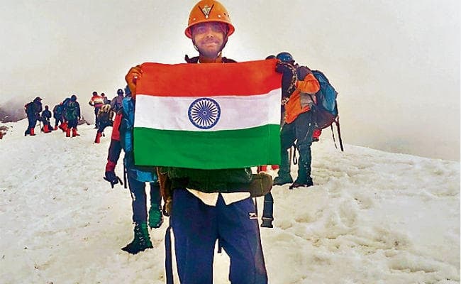 जमुई के विशाल ने रोहतांग के बालचंद्र पर्वत पर की फतह