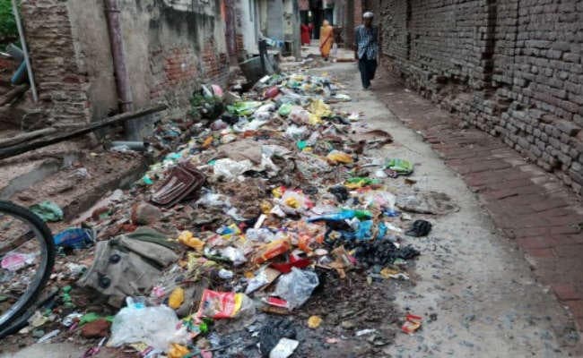 जलजमाव व गंदगी से वार्ड 41 के 15 लोग डायरिया की चपेट में