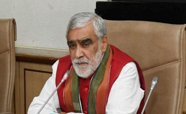 केंद्रीय स्वास्थ्य राज्यमंत्री ने की एइएस की समीक्षा, कहा, इवनिंग मिल उपलब्ध कराने पर विचार कर रही सरकार