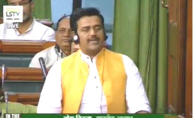 लोकसभाः रवि किशन ने की भोजपुरी को आठवीं अनुसूची में शामिल करने की मांग