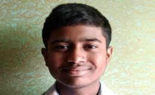 दिल्ली के दीगर भौमिक ने नेशनल साइबर ओलंपियाड में पहला स्थान हासिल किया